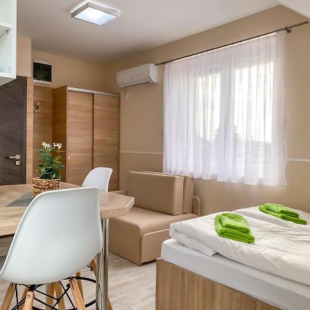 Aparthotel Fasor Vendeghaz Szegedin Exterior foto