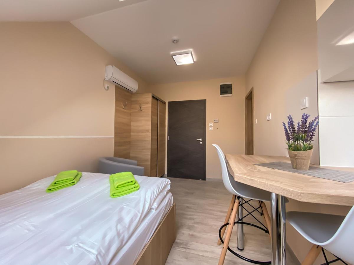 Aparthotel Fasor Vendeghaz Szegedin Exterior foto